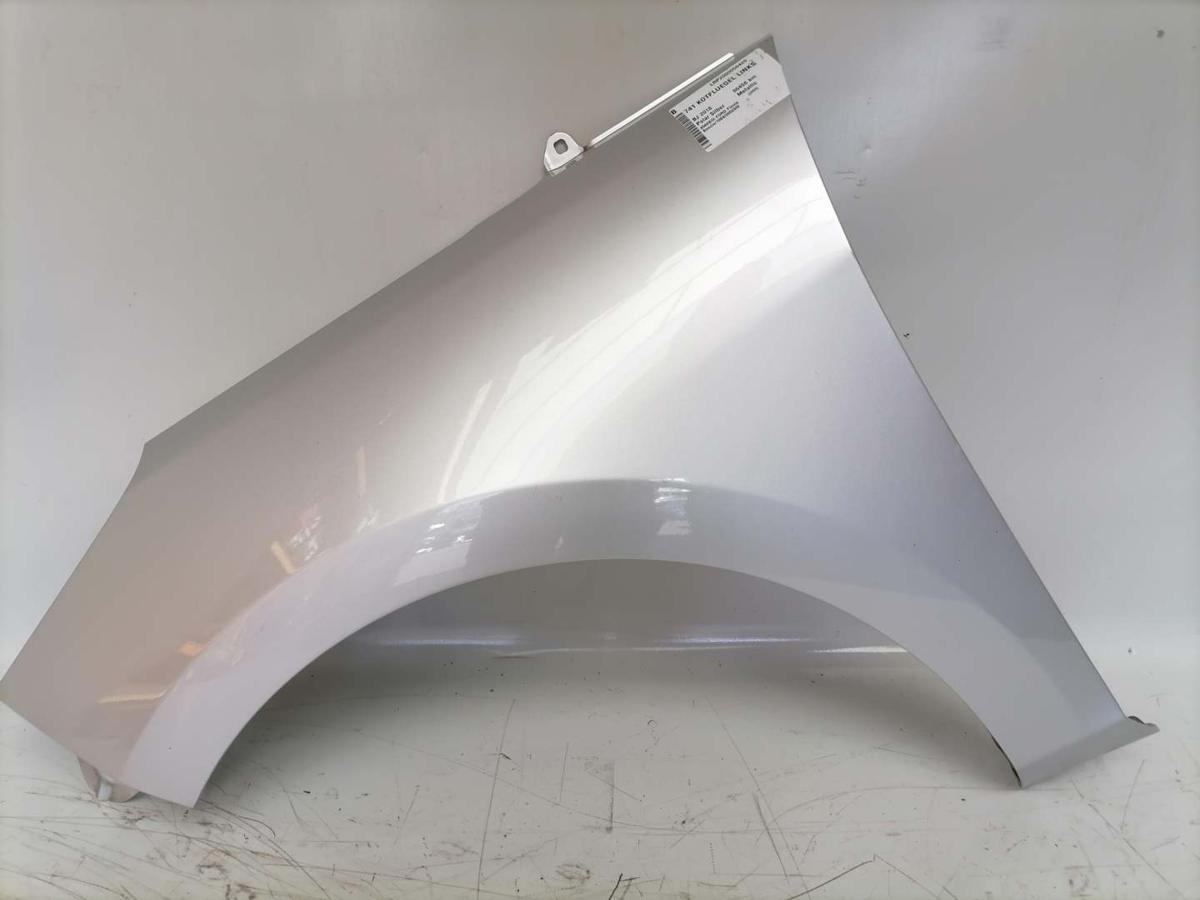 Ford Fiesta MK7 original Kotfl&uuml;gel vorn links Polar Silber Metallic Bj.2018